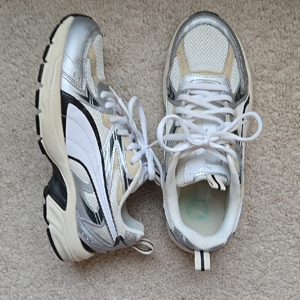 Puma Milenio Tech Sneakers